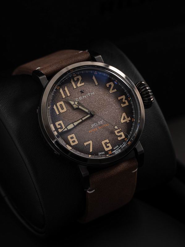 Aviator-Style Pilot Watch with Aged Dial and Brown Leather Strap