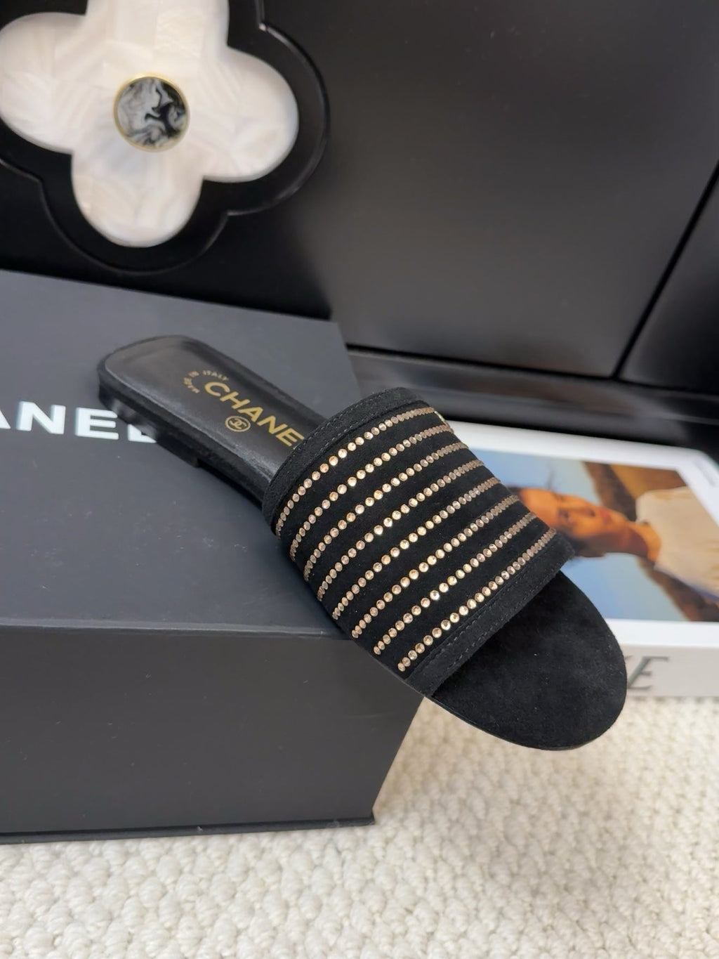 CHANEL FLAT SLIDE IN BLACK SUEDE WITH CRYSTALS