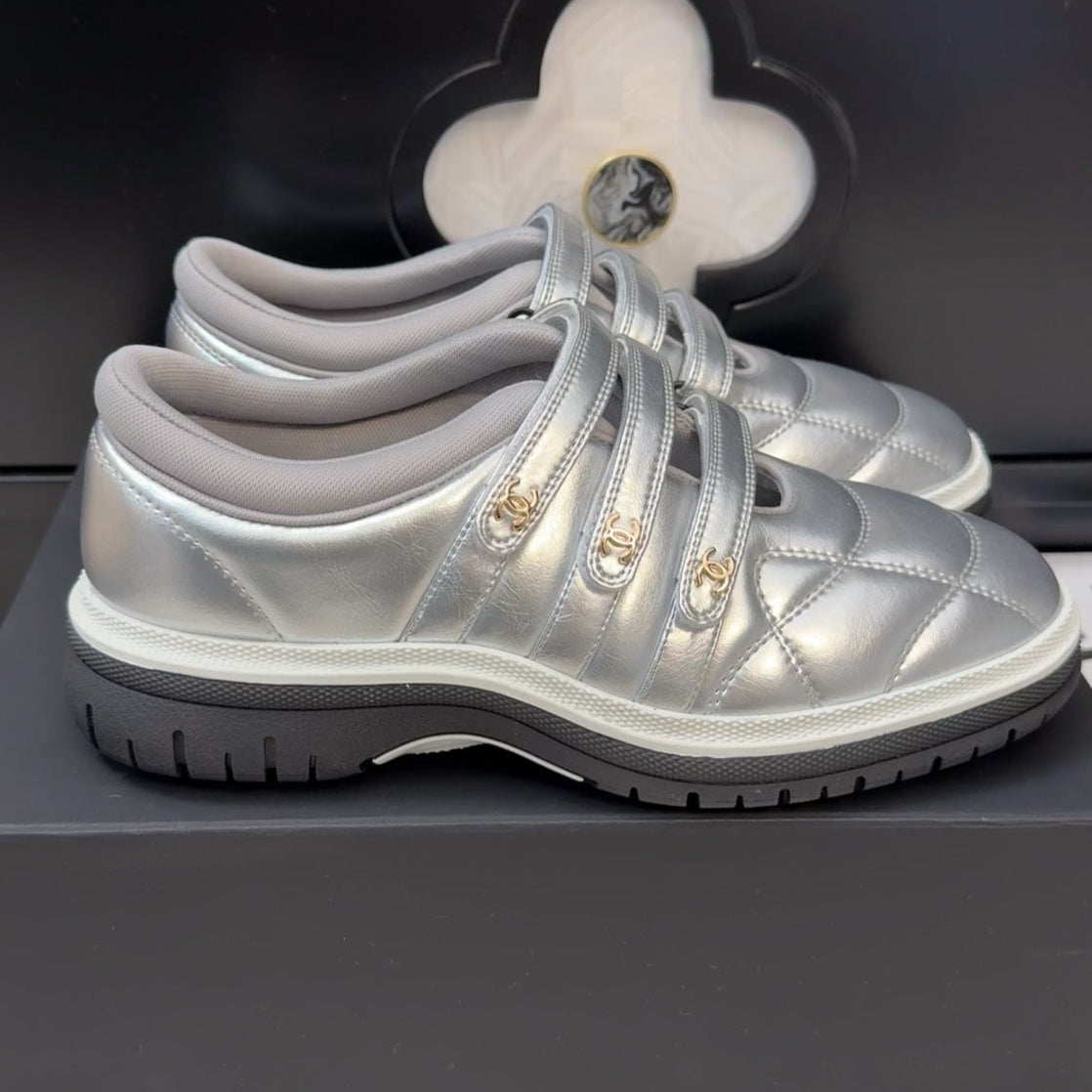 CHANEL SNEAKERS WITH THREE STRAPS IN SILVER CALFSKIN