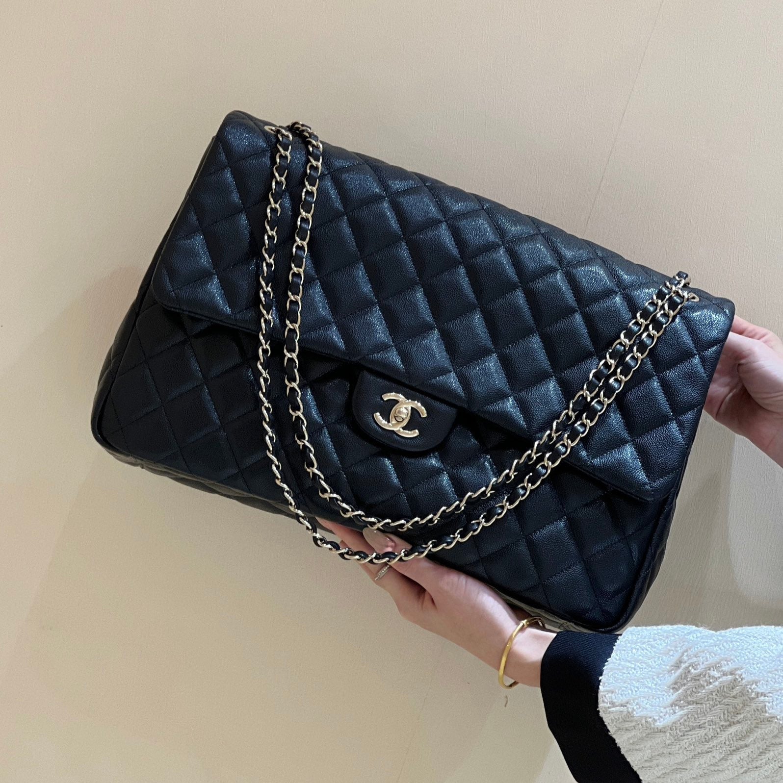 CHANEL 25S  CLASSIC JUMBO BAG 38 IN BLACK LAMBSKIN